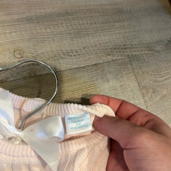 Infant baby pink sweater dress with tights - Picture 2 of 2